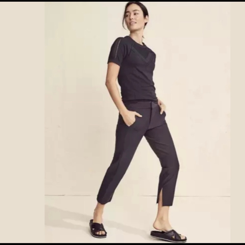 NWT - Athleta Stellar Crop Trouser